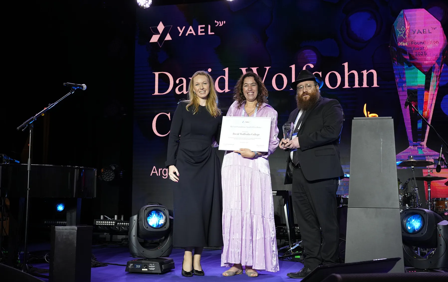 Premiazione sul palco 2025